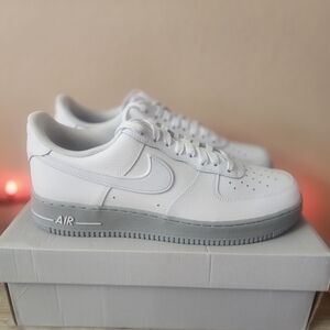 Nike Air Force White and Gray Men's Size 11.5